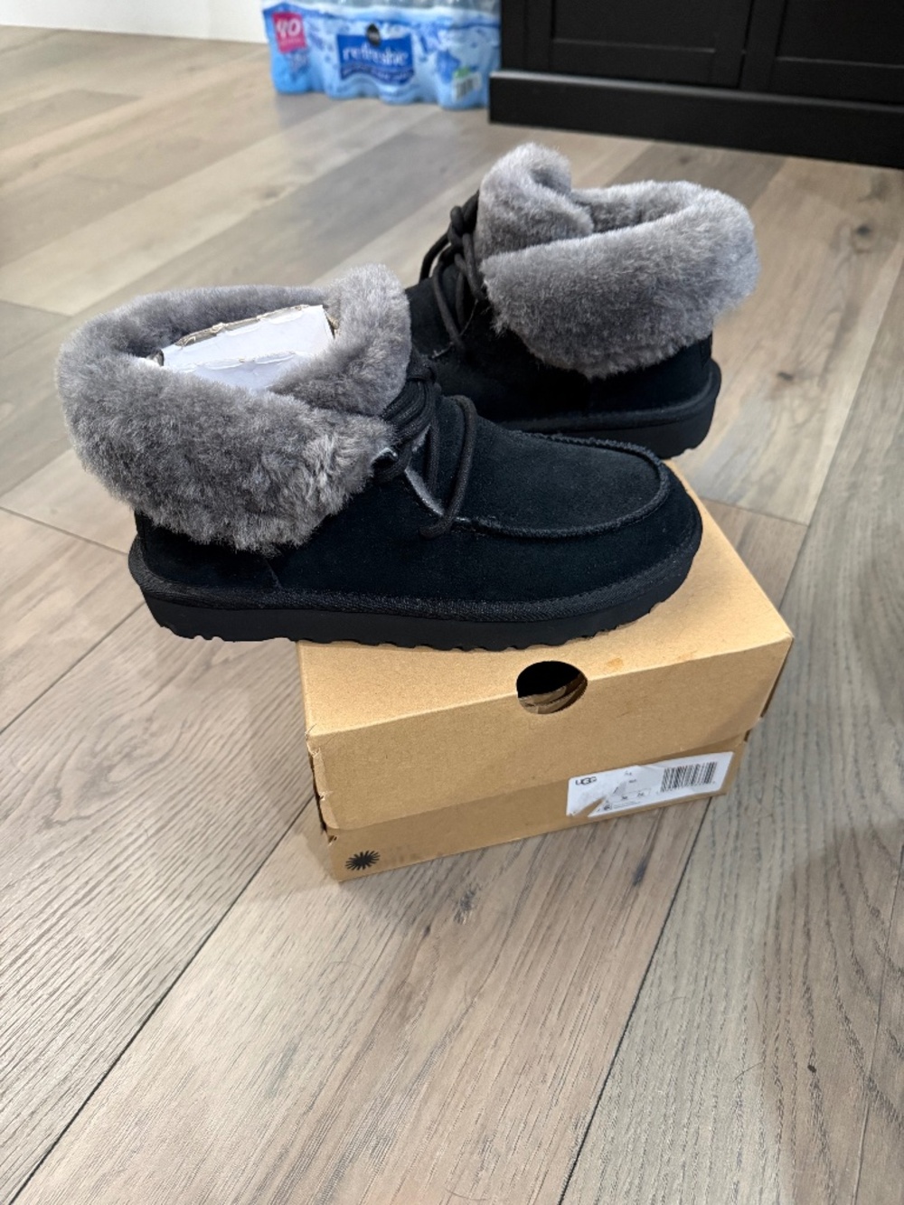 New in box Ugg boots